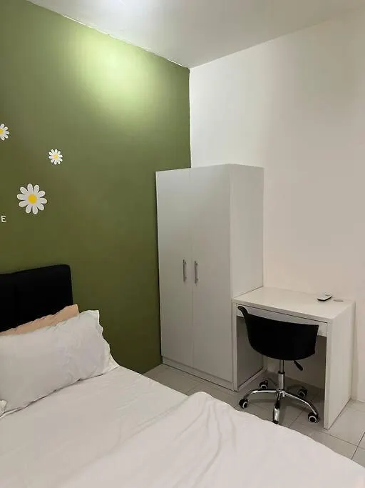 Ipoh Town Anderson 4 Guest 2B2R Apartment